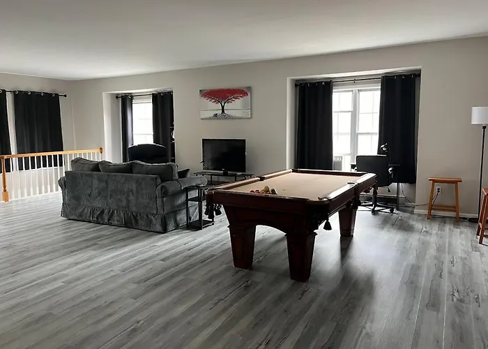 Private Apt In Southfordsouthbury
